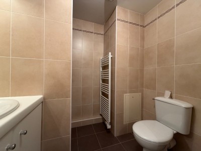 APPARTEMENT T2 A VENDRE - CRAPONNE - 31.59 m2 - 145�000�&euro;