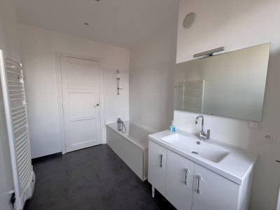 APPARTEMENT T2 A VENDRE - LYON 6EME ARRONDISSEMENT - 50 m2 - 315000€