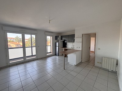 APPARTEMENT T3 A LOUER - FRANCHEVILLE - 54.58 m2 - 880 € charges comprises par mois
