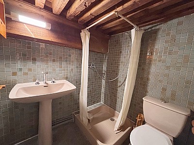 APPARTEMENT T3 A LOUER - LYON 1ER ARRONDISSEMENT - 77.36 m2 - 1 130 &euro; charges comprises par mois