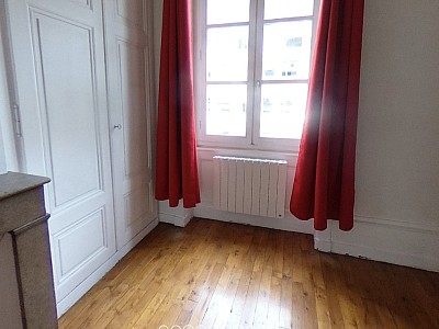 APPARTEMENT T3 A LOUER - LYON 2EME ARRONDISSEMENT - 80.45 m2 - 1287€ charges comprises par mois