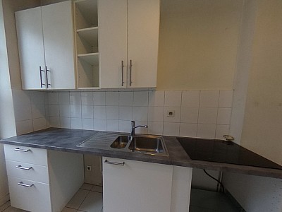 APPARTEMENT T3 A LOUER - LYON 2EME ARRONDISSEMENT - 80.45 m2 - 1287€ charges comprises par mois