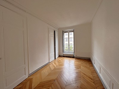APPARTEMENT T3 A LOUER - LYON 2EME ARRONDISSEMENT - 76.6 m2 - 1370€ charges comprises par mois