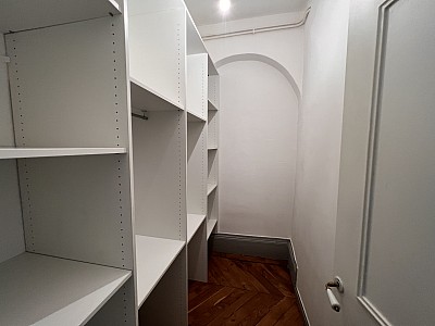 APPARTEMENT T3 A LOUER - LYON 2EME ARRONDISSEMENT - 76.6 m2 - 1370€ charges comprises par mois