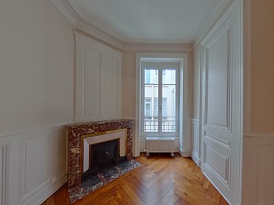 APPARTEMENT T3 A LOUER - LYON 2EME ARRONDISSEMENT - 92.23 m2 - 1�360�&euro; charges comprises par mois