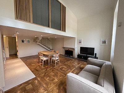APPARTEMENT T3 A LOUER - LYON 2EME ARRONDISSEMENT - 74.85 m2 - 1 690 € charges comprises par mois