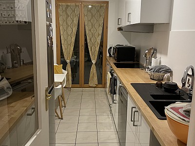 APPARTEMENT T3 A LOUER - LYON 3EME ARRONDISSEMENT - 77.41 m2 - 1217€ charges comprises par mois