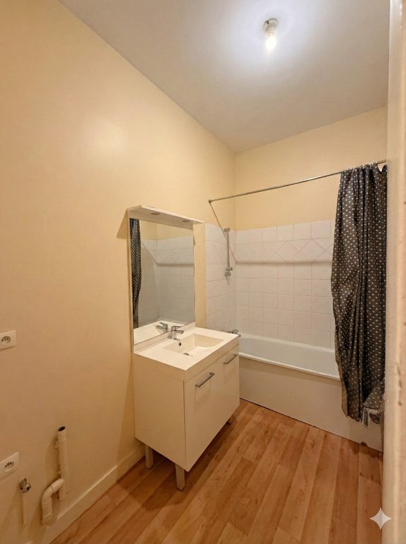 APPARTEMENT T3 A LOUER - LYON 3EME ARRONDISSEMENT - 63.55 m2 - 1�030�&euro; charges comprises par mois