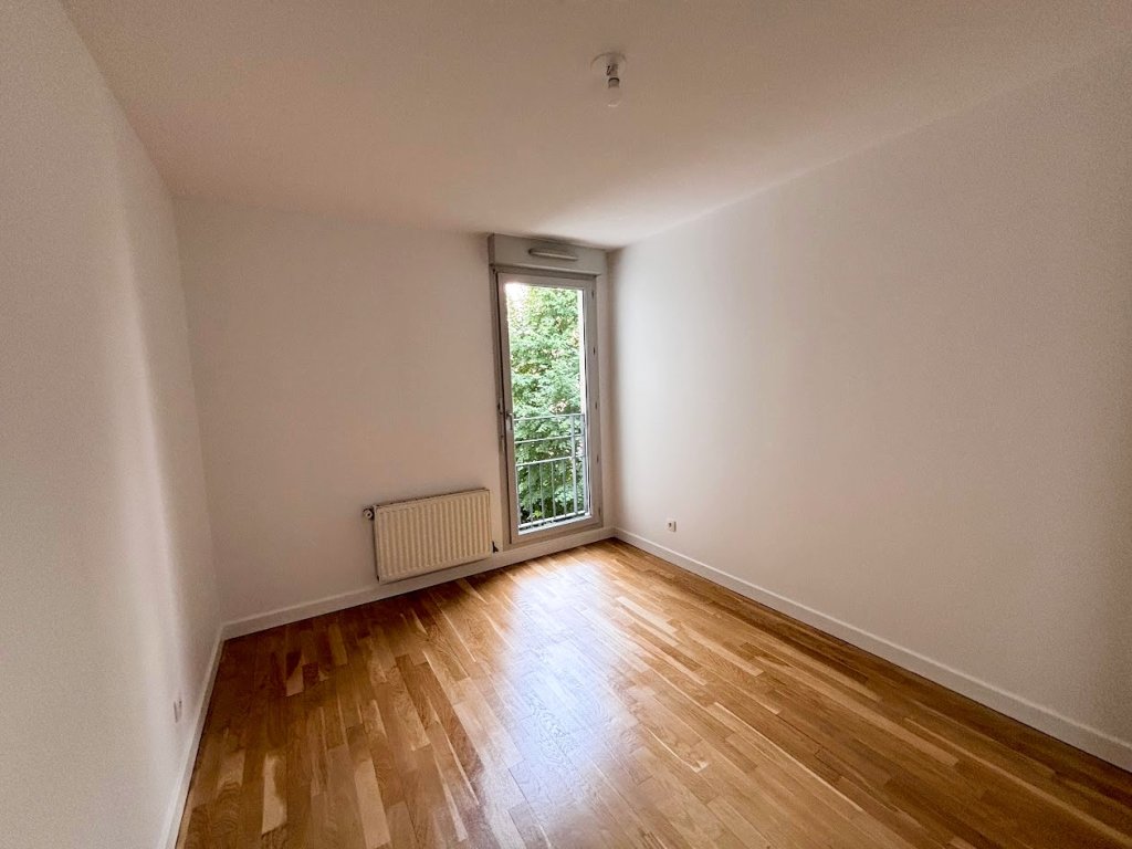 APPARTEMENT T3 A LOUER - LYON 4EME ARRONDISSEMENT - 67.31 m2 - 1 200 &euro; charges comprises par mois