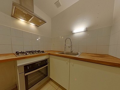 APPARTEMENT T3 A LOUER - LYON 4EME ARRONDISSEMENT Place Croix Rousse-Austerlitz - 68.57 m2 - 1 118 € charges comprises par mois