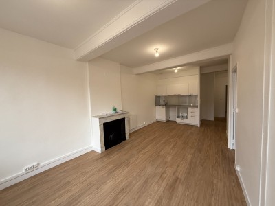 APPARTEMENT T3 A LOUER - LYON 5EME ARRONDISSEMENT - 70.49 m2 - 1217€ charges comprises par mois