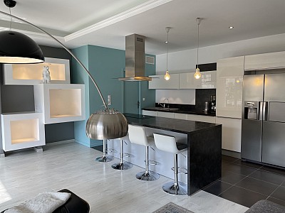 APPARTEMENT T3 A LOUER - LYON 6EME ARRONDISSEMENT - 94.03 m2 - 2073€ charges comprises par mois