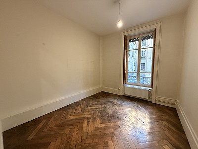 APPARTEMENT T3 A LOUER - LYON 6EME ARRONDISSEMENT - 88.5 m2 - 1�435�&euro; charges comprises par mois