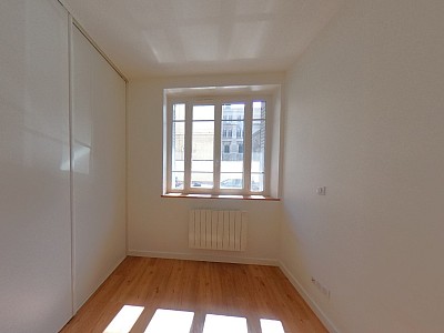 APPARTEMENT T3 A LOUER - LYON 7EME ARRONDISSEMENT - 62.72 m2 - 834 &euro; charges comprises par mois
