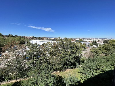 APPARTEMENT T3 - VENISSIEUX - 62,13 m2 - LOUÉ