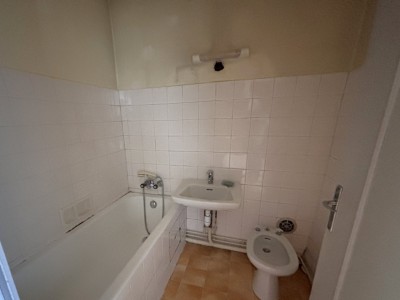 APPARTEMENT T3 A VENDRE - LYON 9EME ARRONDISSEMENT - 71.08 m2 - 160 000 €