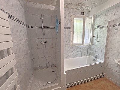 APPARTEMENT T4 A LOUER - BRIGNAIS - 79.19 m2 - 920€ charges comprises par mois
