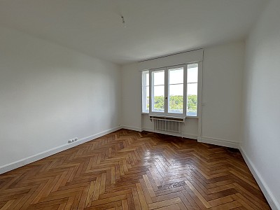 APPARTEMENT T4 A LOUER - CALUIRE ET CUIRE - 108,98 m2 - 1490 € charges comprises par mois