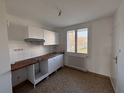 APPARTEMENT T4 A LOUER - CRAPONNE - 71.28 m2 - 1070€ charges comprises par mois