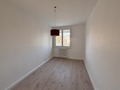APPARTEMENT T4 A LOUER - CRAPONNE - 71.28 m2 - 1070€ charges comprises par mois