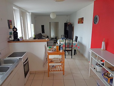 APPARTEMENT T4 A LOUER - FONTAINES ST MARTIN - 70.64 m2 - 968 € charges comprises par mois