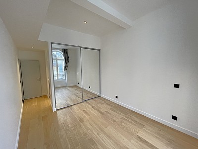 APPARTEMENT T4 A LOUER - LYON 2EME ARRONDISSEMENT - 95.04 m2 - 1845€ charges comprises par mois