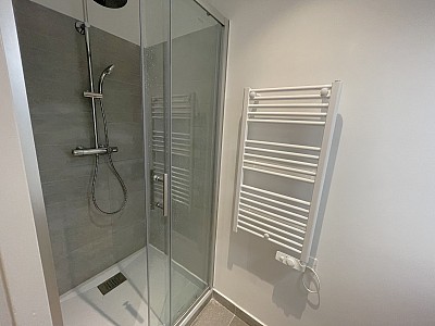 APPARTEMENT T4 A LOUER - LYON 2EME ARRONDISSEMENT - 95.04 m2 - 1845€ charges comprises par mois