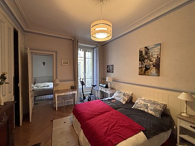 APPARTEMENT T4 A LOUER - LYON 2EME ARRONDISSEMENT - 138 m2 - 1990€ charges comprises par mois