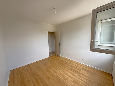 APPARTEMENT T4 A LOUER - LYON 5EME ARRONDISSEMENT - 77.74 m2 - 1350€ charges comprises par mois