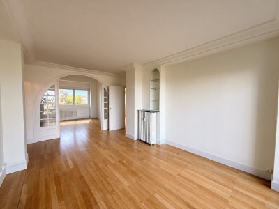 APPARTEMENT T4 A LOUER - STE FOY LES LYON - 113.82 m2 - 1 840 &euro; charges comprises par mois