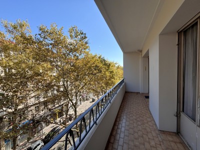 APPARTEMENT T4 A VENDRE - LYON 7EME ARRONDISSEMENT - 92.01 m2 - 379000€