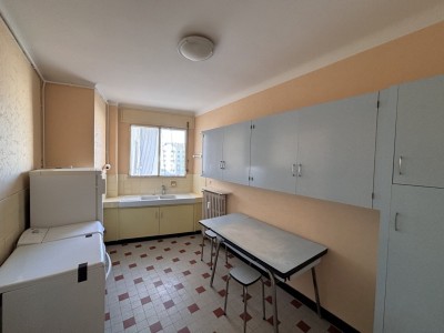 APPARTEMENT T4 A VENDRE - LYON 7EME ARRONDISSEMENT - 92.01 m2 - 379000€
