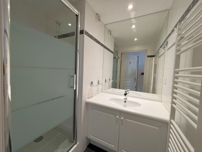 APPARTEMENT T4 - TASSIN LA DEMI LUNE - 96.74 m2 - VENDU