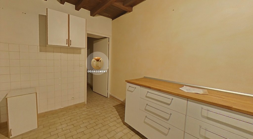 APPARTEMENT T5 A LOUER - BRIGNAIS - 116.7 m2 - 1�110�&euro; charges comprises par mois