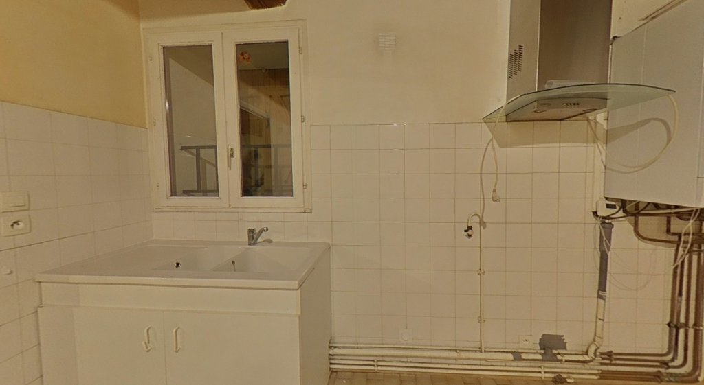 APPARTEMENT T5 A LOUER - BRIGNAIS - 116.7 m2 - 1�110�&euro; charges comprises par mois