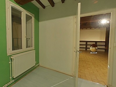 APPARTEMENT T5 A LOUER - BRIGNAIS - 116.7 m2 - 1�110�&euro; charges comprises par mois