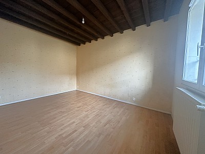 APPARTEMENT T5 A LOUER - BRIGNAIS - 116.7 m2 - 1�050�&euro; charges comprises par mois