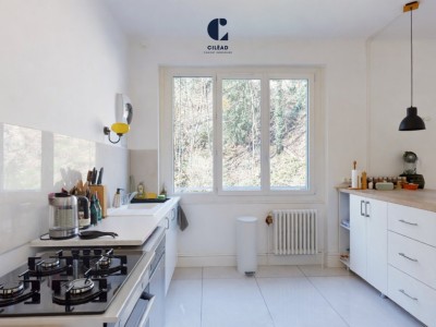 APPARTEMENT T5 A VENDRE - CALUIRE ET CUIRE - 108.98 m2 - 500 000 €