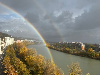 APPARTEMENT T5 A VENDRE - CALUIRE ET CUIRE - 108.98 m2 - 500 000 €