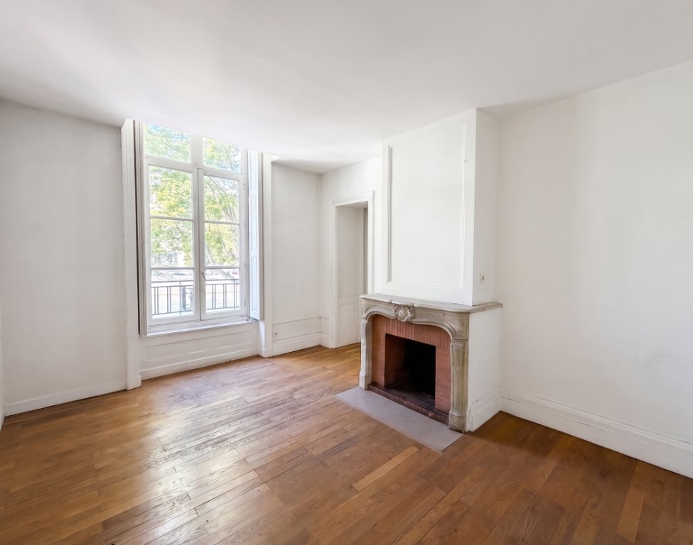 APPARTEMENT T5 A VENDRE - LYON 1ER ARRONDISSEMENT - 182 m2 - 870 000 &euro;