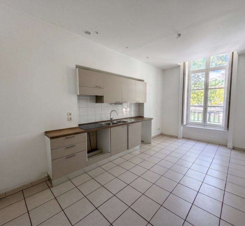 APPARTEMENT T5 A VENDRE - LYON 1ER ARRONDISSEMENT - 182 m2 - 870 000 &euro;