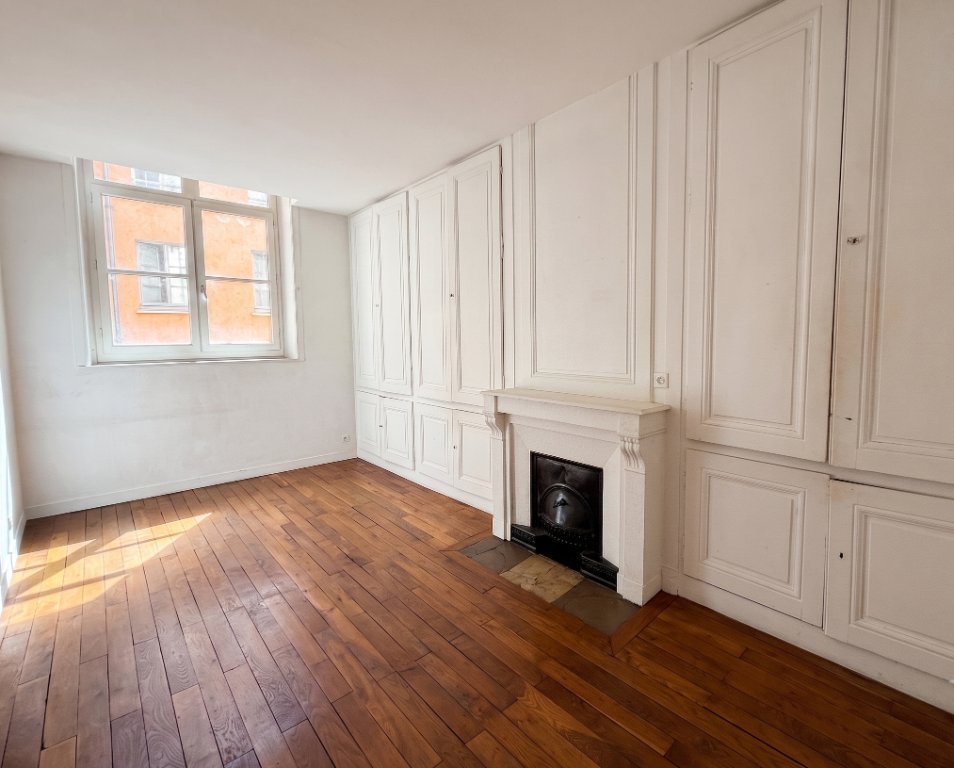 APPARTEMENT T5 A VENDRE - LYON 1ER ARRONDISSEMENT - 182 m2 - 870 000 &euro;