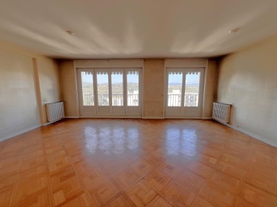 APPARTEMENT T5 A VENDRE - STE FOY LES LYON - 114.73 m2 - 250000 €