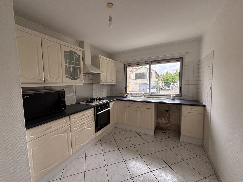 APPARTEMENT T5 A VENDRE - VILLEURBANNE - 110.56 m2 - 329�000�&euro;