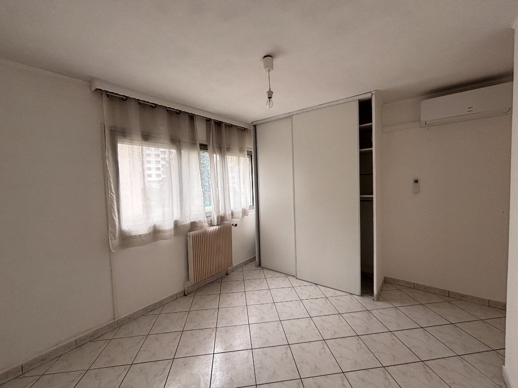 APPARTEMENT T5 A VENDRE - VILLEURBANNE - 110.56 m2 - 329�000�&euro;