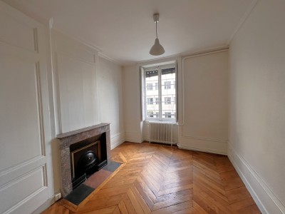 APPARTEMENT T6 A VENDRE - LYON 2EME ARRONDISSEMENT - 162.29 m2 - 850000 €