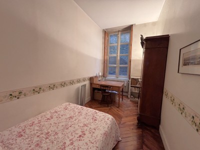 APPARTEMENT T6 A VENDRE - LYON 4EME ARRONDISSEMENT - 143.73 m2 - 595000€