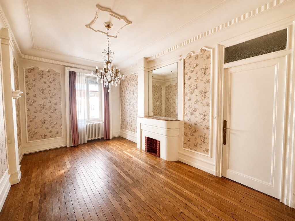 APPARTEMENT T6 A VENDRE - LYON 7EME ARRONDISSEMENT - 201.14 m2 - 850 000 &euro;