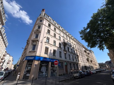 APPARTEMENT T6 A VENDRE - LYON 7EME ARRONDISSEMENT - 201.14 m2 - 850 000 €